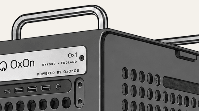 The chrome carrying handle across the top of the Ox1.